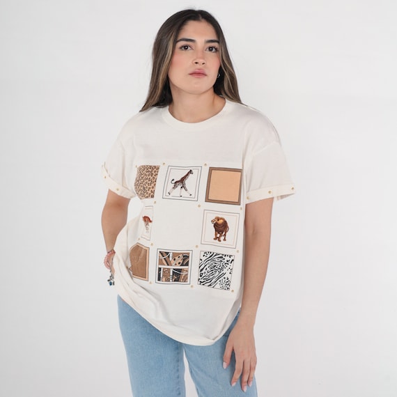 Safari Animal Shirt 90s Studded T-Shirt Giraffe Lion Graphic Tee Tiger Cheetah Leopard Print TShirt Retro White Gold Vintage 1990s Medium M