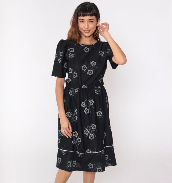 80s Floral Dress Black Blouson Secretary Dress Puff Sleeve Midi Button Shoulder Slouchy Vintage Boho High Waisted White Bohemian Medium