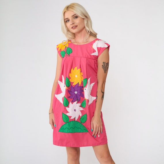 Embroidered Mexican Dress 80s Pink Dove Bird Dress Hippie Boho Mini Bohemian Floral Cap Sleeve Cotton Tunic Puebla 1980s Festival 2xs xxs