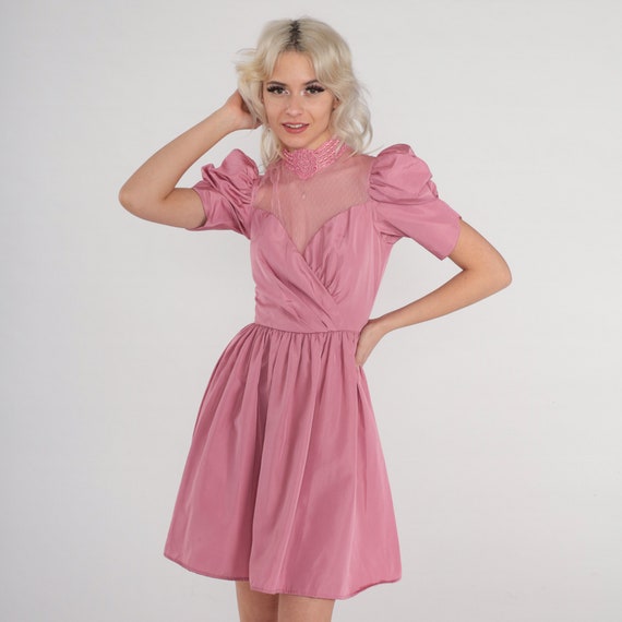 Pink Party Dress 70s Puff Sleeve Mini Dress Sheer Lace Illusion Sweetheart Neckline High Neck Floral Trim Victorian Vintage 1970s 2xs xxs