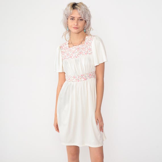Vintage 70s White Prairie Dress Floral Yoke Mini Babydoll Flutter Sleeve Cottagecore 1970s Boho High Waist Bohemian Summer Prairie Small S