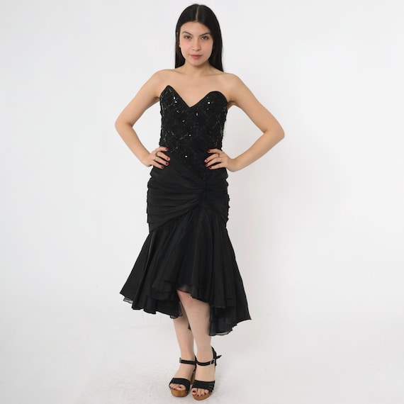 Vintage Black Strapless Party Dress 80s Sequin Bodice Sweetheart Neckline 1980s High Low Mermaid Hem Glam Gown Ruched Hip Evening Small S