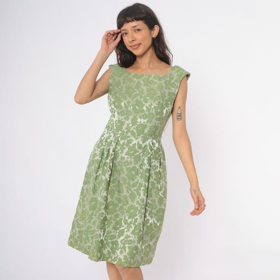 60s Green Floral Dress Square Neck Sleeveless Knee Length Full Pleated Skirt Fit Flare Mod Garden Party Vintage Summer Day Dress Large L