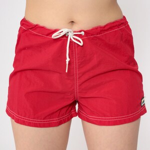 Jaren 90 surfstijl zwemshorts rode boardshort nylon zwembroek strandbadpak retro surfer trekkoord taille vintage jaren 90 klein