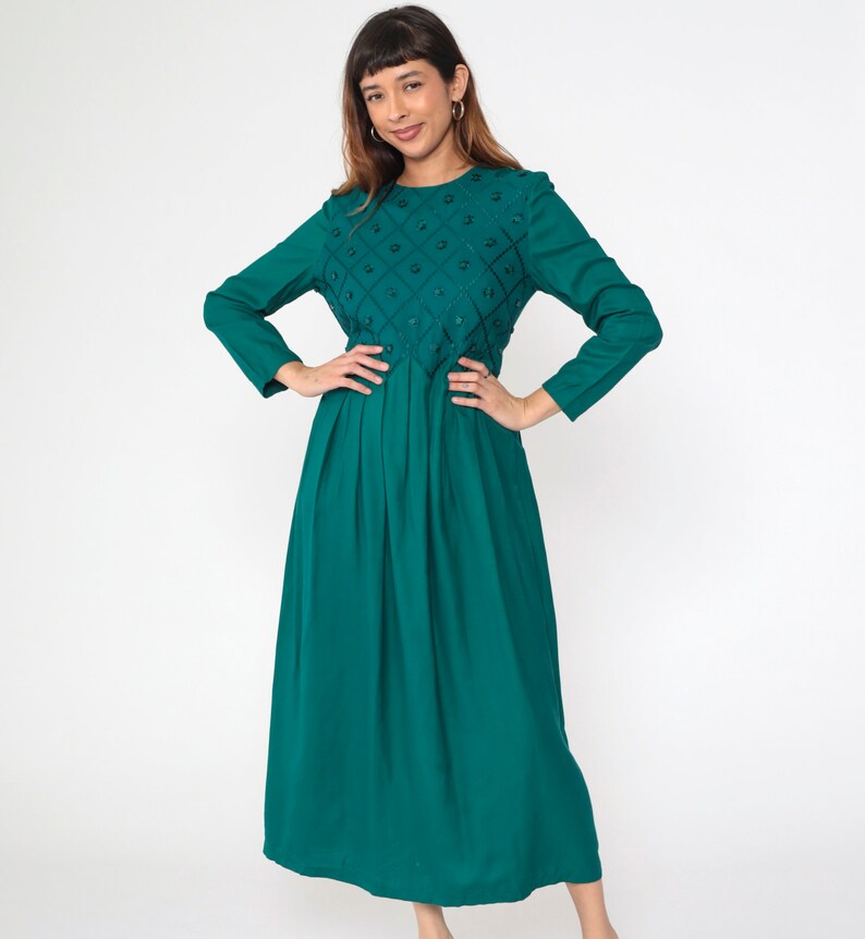 Robe fleurie verte des années 90 robe brodée Maxi bohème bouton étoile vintage plissé taille haute ceinture attachée grunge manches longues rayonne petit 6 image 4