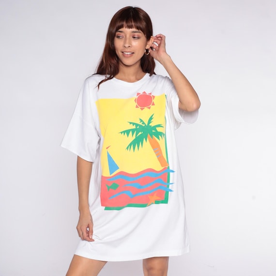 Beach Shirt Dress 90s White Tee Tropical Print Palm Tree Cotton T-shirt Summer Vacation Colorful Sun Sailboat Waves Loungewear PJS Medium M