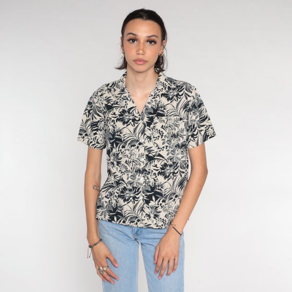 Floral Blouse Y2K Tropical Button Up Shirt Black Beige Flower Print Short Sleeve Top Collared Summer Bohemian Vintage 00s Rayon Small S