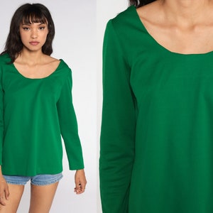 Kelly Green Shirt 70s Long Sleeve Shirt Scoop Neck Polyester 1970s Plain Shirt Vintage Small Medium