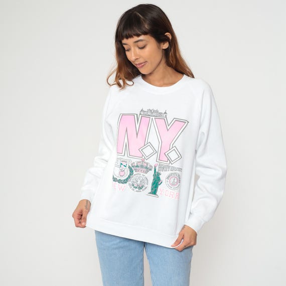 New York Sweatshirt 90s White Pink Graphic Cotton Crew Neck Long Sleeve NY Preppy Girly Statue Liberty Crown Vintage Pullover Large L