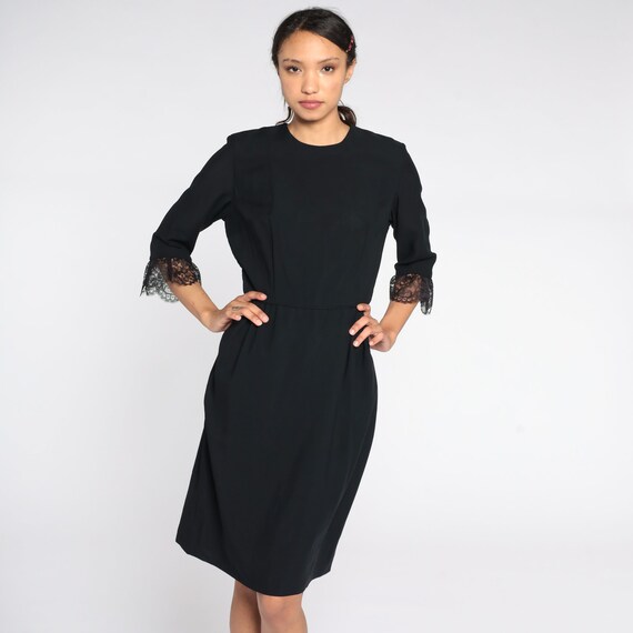 Black Party Dress 1950s Lace Tea Length Wiggle Dress Midi LBD High Waisted Sheath 50s Pencil Pin Up Fitted Small 6