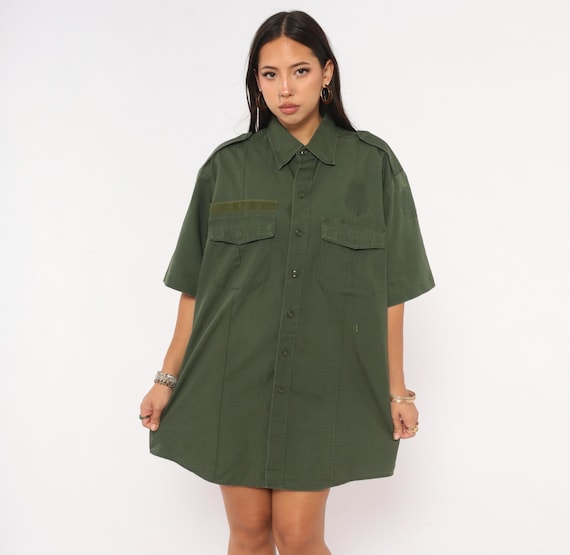 90s Military Shirt Olive Green Button Front Utility Epaulette Shoulder Tab Field Top Green Uniform Tactical Unisex Vintage Extra Large XL