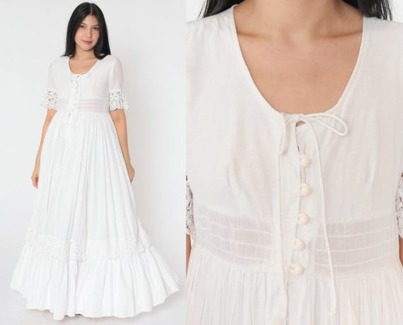 Vintage 70s Prairie Dress White Maxi Dress Crochet Lace Short Sleeve Empire Waist Tiered Full Skirt Button up Hippie 1970s Cotton Small S Etsy UK
