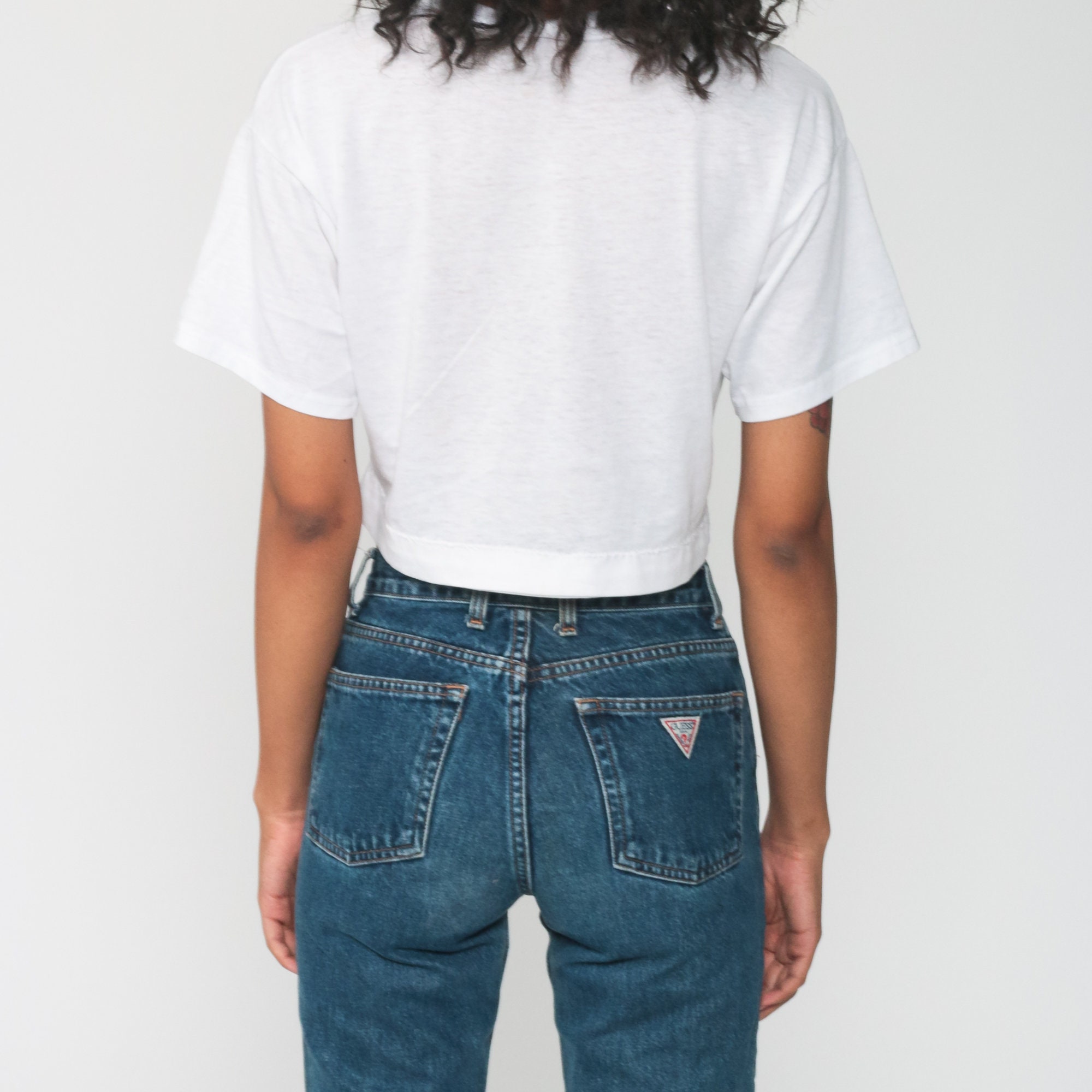 white graphic tee cropped