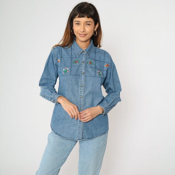 Vintage Floral Denim Shirt 90s Embroidered Button up Jean Shirt Gardening Collared Blouse Blue Top Long Sleeve Flower Garden 1990s Medium M
