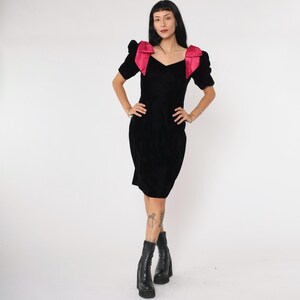 black and fuschia dress Long Black Prom Dress with Purple Sequin Flowers Black / 00