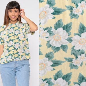 Yellow Floral Blouse 90s Button up Shirt White Flower Print Top Short Sleeve Collared Boho Pastel Grunge Summer Retro Vintage 1990s Medium M