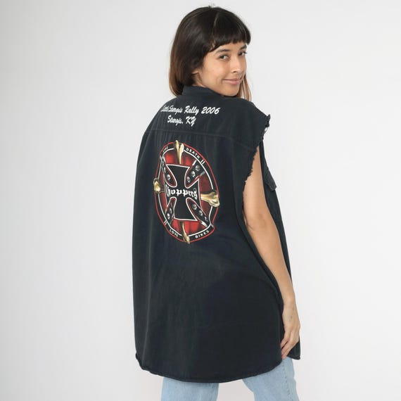 Vintage Little Sturgis KY Shirt 00s Black Biker Skull Button Up Sleeveless Frayed Edge Cutoff Motorcycle Shirt Men's xl 2xl