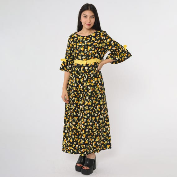 Black Yellow Floral Maxi Dress 70s Bell Sleeve Waist Vintage Cottagecore Prairie Style Boho Hippie Festival Garden Party Long Skirt Large L