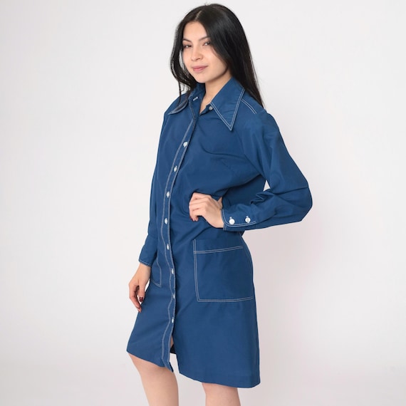 70s Shirtdress Dark Blue Mod Dress Dagger Collar Shift Button Up Retro Knee Length Long Sleeve Shirt Dress Seventies Vintage 1970s Medium