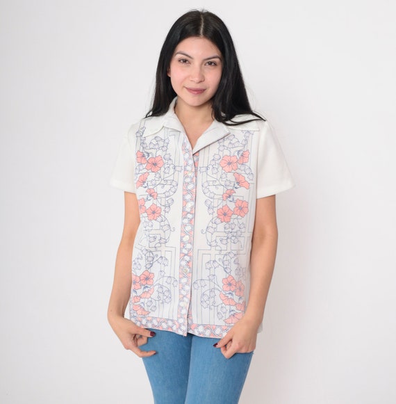 70s Floral Shirt Groovy Button Up Shirt White Bohemian Dagger Collar Shirt Boho Blouse 1970s Hippie Top Short Sleeve Pink Vintage Medium