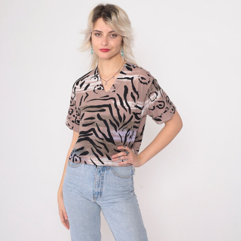90s Animal Print Tshirt Abstract Tiger Stripe Top Short Cuffed Sleeve Blouse V Neck Black Taupe Retro Vintage 1990s Petite Small S image 2