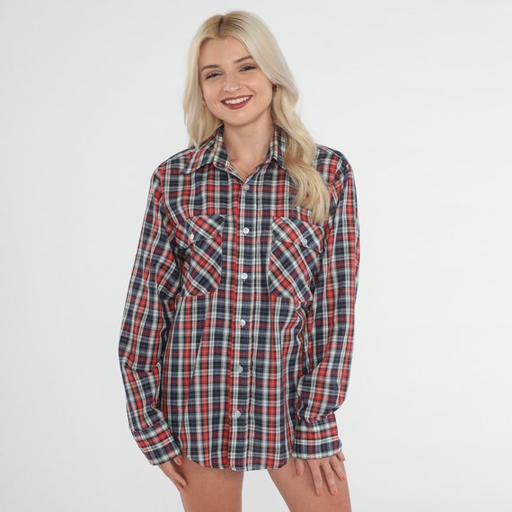 80s Plaid Shirt Flannel Button Up Shirt Retro Red White Blue Checkered Collared Long Sleeve Vintage 1980s Montgomery Ward Mens Medium 15 1/2