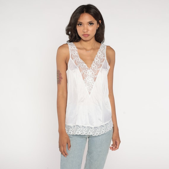 White Lace Camisole 80s Lingerie Tank Top V Neck Cami Retro Boho Sexy Intimate Romantic Sleep Shirt Sleeveless Blouse Vintage 1980s Large L