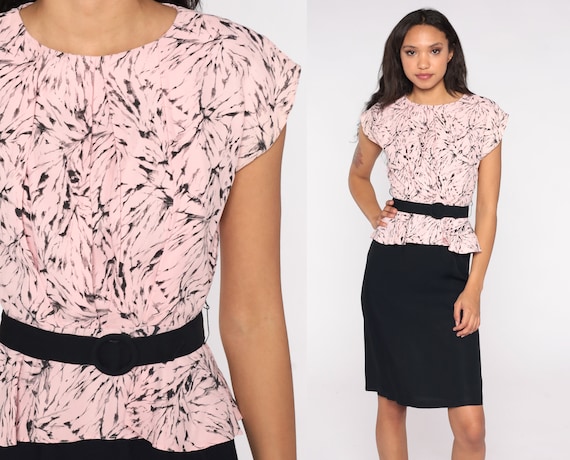80s Secretary Dress Zum Zum Abstract Baby Pink Black Belted Pencil Dress Cap Sleeve 1980s High Waist Vintage Professional Extra Small xs