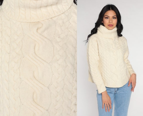 Irish Wool Sweater Cream Turtleneck Sweater Cable Knit Sweater 00s Pullover Sweater Jumper Vintage 2000s Funnel Neck Medium
