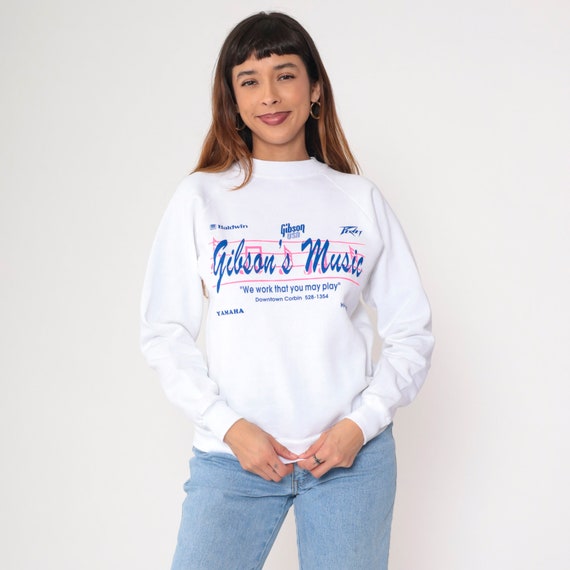 Gibson's Music Sweatshirt 90s Corbin, Kentucky Music Store Graphic Shirt Gibson USA Yamaha White Raglan Sleeve Vintage 1990s Hanes Small S