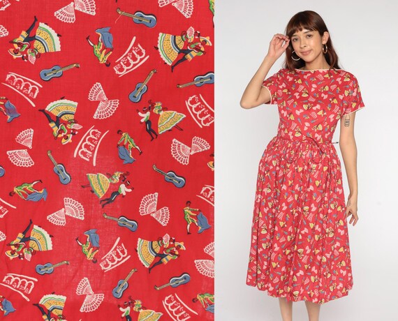 60s Mexican Novelty Print Dress Red Folklorico Dancer Guitar Fan Short Sleeve Belted Waist Full Skirt Cotton Vintage Summer Day Medium M