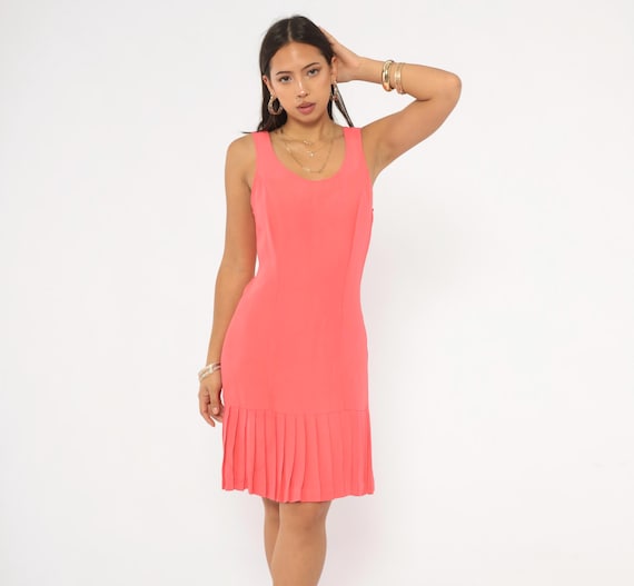 Coral Pleated Scooter Style Dress 90s Sleeveless Drop Waist Mini Pink Salmon Tank Shift Summer Spring Coquette Barbiecore Vintage Small S
