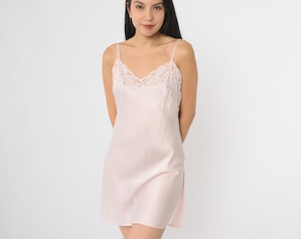 Pink Slip Dress 70s Floral Lingerie Nightgown Midi Full Slip V Neck Empire Waist Spaghetti Strap Pastel Boudoir Vintage Small Medium 34