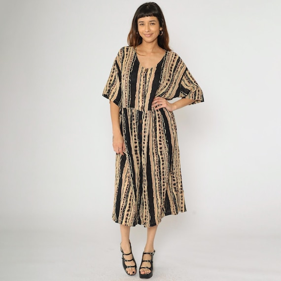 Vintage Safari Striped Dress 90s Abstract Brown Black Print Rayon Midi Button Up Loose Fit Short Sleeve Boho 1990s Caftan Oversized Medium