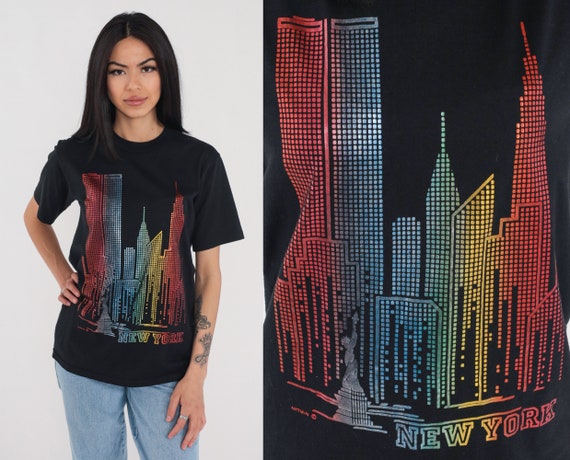 New York Shirt 90s NYC T-Shirt Colorful Shiny City Skyline Graphic Tee Tourist Travel Black Metallic Vintage 1990s Jerzees Small Medium