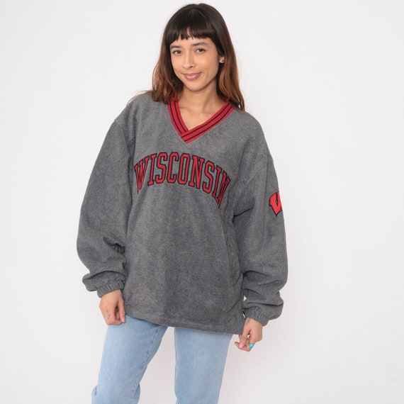 Wisconsin Badgers Jacket Grey Fleece University Jacket 90s Windbreaker Pullover Sports Red Black V Neck College Vintage Athletic Medium