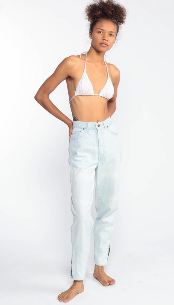 90s Mom Jeans 23 -- Sunset Blue Jeans ANKLE ZIP Tapered Jeans High Waist Jeans 80s Light Wash Pants 1990s Vintage Retro Vtg Extra Small XXS