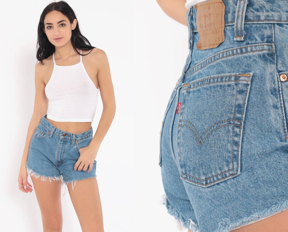 frayed levi shorts