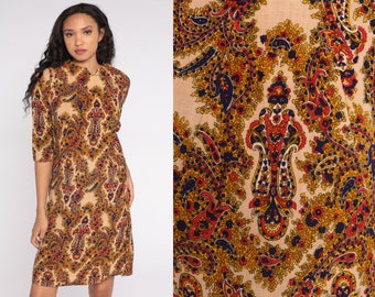 70s Paisley Dress Tan Floral Shift 60s Mod Hippie Boho Psychedelic Dress Abstract Pattern Vintage 1970s Bohemian Dress V Neck Medium M