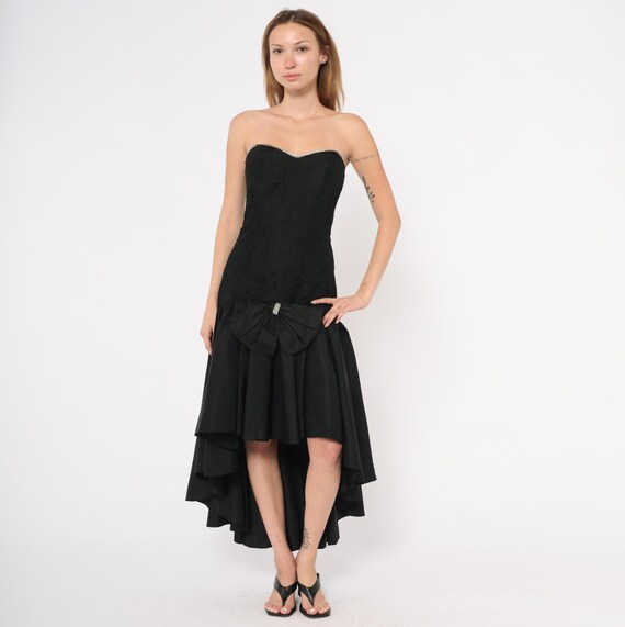 80s Strapless Gown Black Lace Bodice Sweetheart Rhinestone Trim Taffeta Skirt Bow Drop Waist Formal Evening Cocktail Party Dress Small S