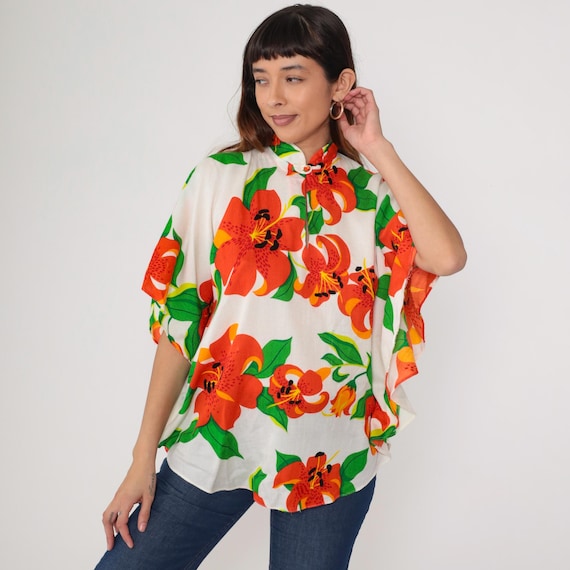 Hawaiian Caftan Top Kimono Blouse 70s Cape Boho Hippie Floral Micro Mini Dress Sleeve White Tent 1970s Bohemian Shirt One Size S M L
