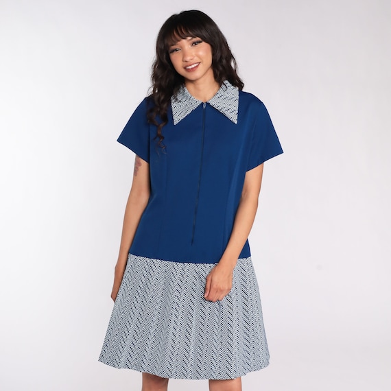 60s Mod Dress Blue Zig Zag Striped Front Zip Mini Dress SCOOTER Drop Waist Dress 70s Vintage Short Sleeve Minidress Gogo Extra Large xl
