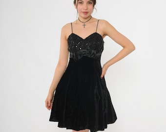 Vintage 80s Black Party Dress Lace Velvet Spaghetti Strap Sweetheart Neckline Empire Waist Bow Fit and Flare Goth Cocktail Extra Small xs