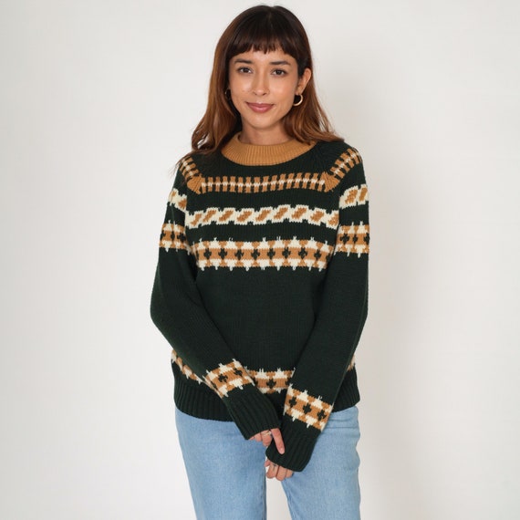 70s Sweater Green Striped Pullover Knit Ringer Sweater Gold Nordic Geometric Print Crewneck Acrylic Raglan Sleeve Vintage 1970s Medium M