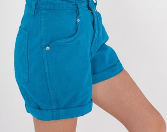 Pantaloncini di jeans blu brillante anni '80, pantaloncini di jeans con risvolto, pantaloncini da mamma colorati a vita alta, vintage anni '80, taglia S 26