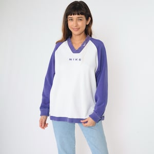 Vintage 90s Nike V-Neck Sweatshirt Women&#39;s Purple White Color Block Pullover Logo Swoosh 1990s Streetwear Slouchy Raglan Sleeve Large 12-14