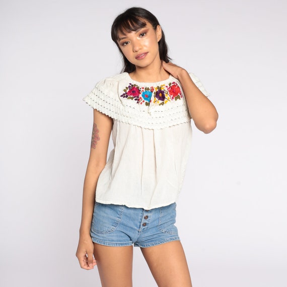 Cream Mexican Blouse Peasant Embroidered Top Hipp… - image 4