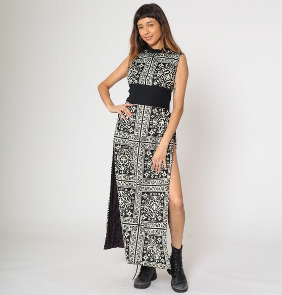 Vintage 70s Boho Party Dress Damask Floral Print High Side Slit Black White High Waist Maxi Sleeveless Mock Neck Split Skirt Formal Small
