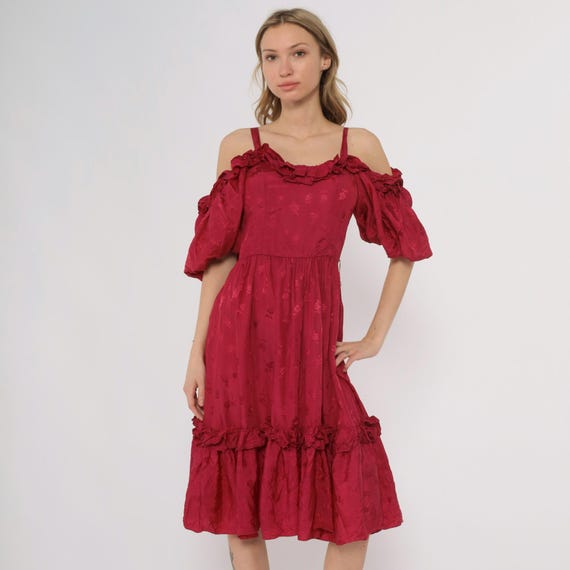 80s Off Shoulder Dress Burgundy Ruffle Puff Sleeve Tiered Midi Cold Shoulder Wine Red Floral Embossed Peasant Prairie Cottagecore Small S