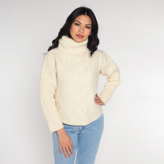 Irish Wool Sweater Cream Turtleneck Sweater Cable Knit Sweater 00s Pullover Sweater Jumper Vintage 2000s Funnel Neck Medium